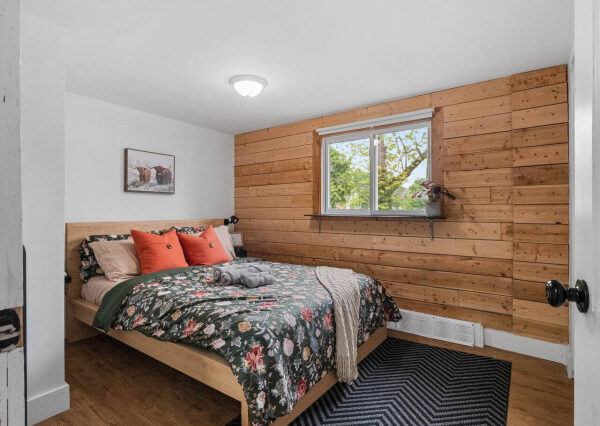 Niagara College student rental exterior showing a safe and convenient housing option for students