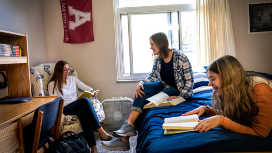 Off-campus student housing in Niagara Falls with modern apartments and safe living spaces