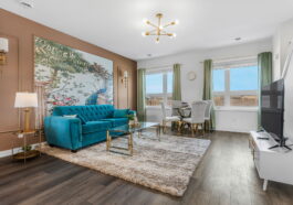 Stylish Penthouse Niagara Falls – 2 Bedroom Luxury Rental with Rooftop and Parking