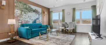 Stylish Penthouse Niagara Falls – 2 Bedroom Luxury Rental with Rooftop and Parking