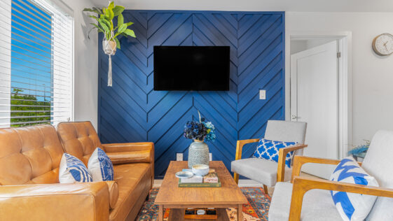 Niagara Falls Airbnb vacation rental interior view – Home Away From Home Developments